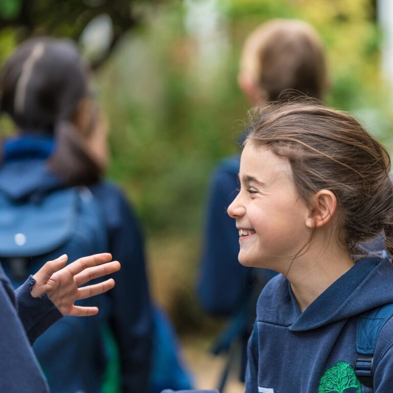 2 girls laughing